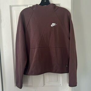 cropped nike sweatshirt